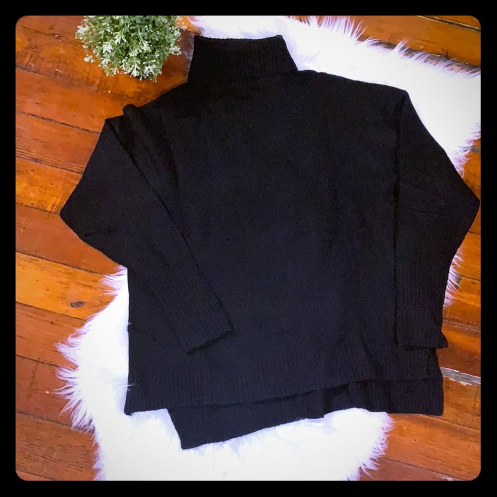 Women’s J. Crew turtle neck sweater